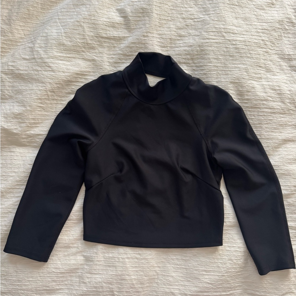 ALO Yoga Black cropped Long Sleeve Top